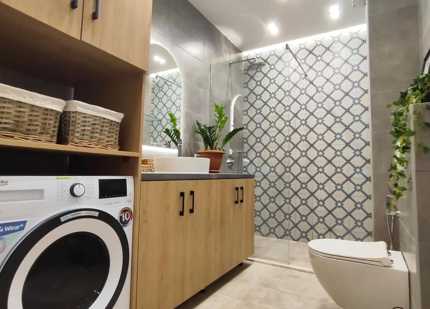 Tirana Premium Apartment With Parking